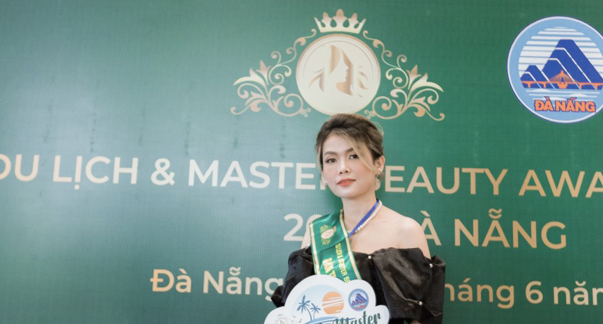 Giải thưởng Bàn tay vàng chăm sóc da gọi tên nữ CEO B Spa - Phạm Thương Hoài